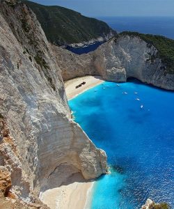 Deine erste Meerzeit: Ein Guide für Reise-Neulinge cb02 free img 250x300.jpg